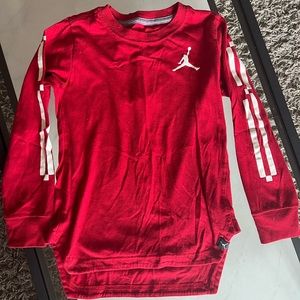 Long Sleeve Jordan Medium Boys shirt